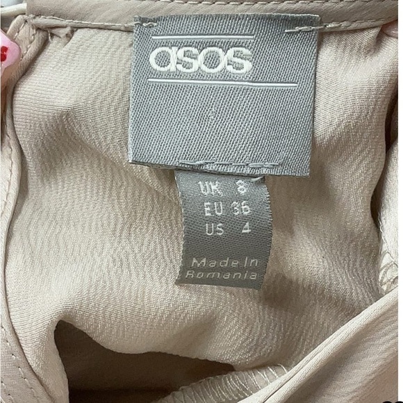 ASOS DESIGN midi dress with batwing sleeve and wrap waist in tan satin sz 4 - Picture 5 of 10